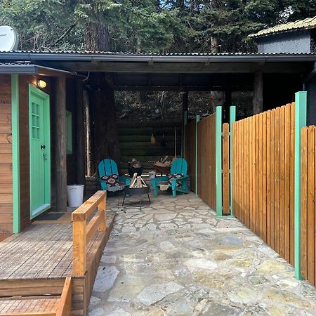 Гостевой дом Vasilikia Mountain Farm & Retreat Павлиани Экстерьер фото
